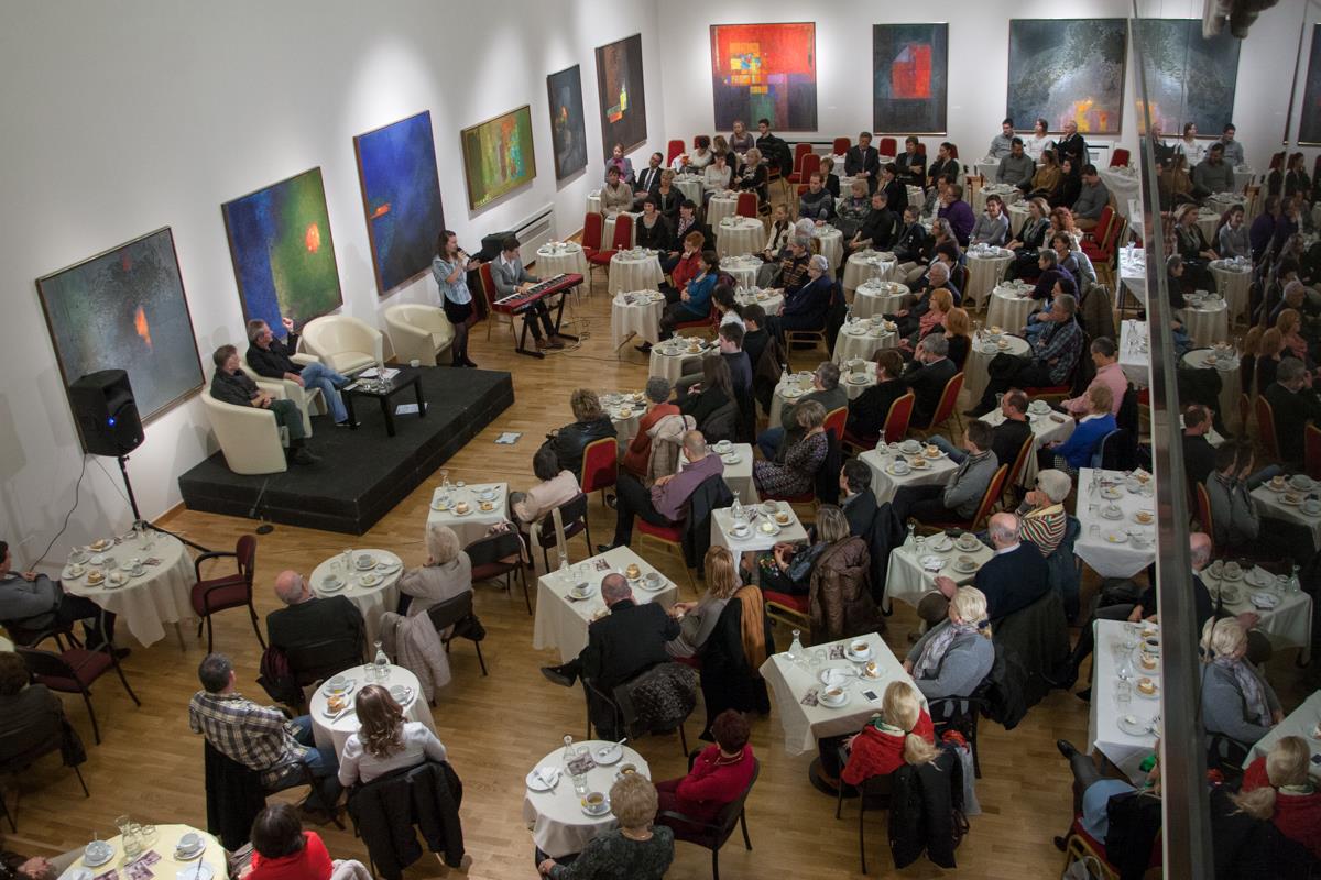 1524493_379124552263738_2990965897068083759_o